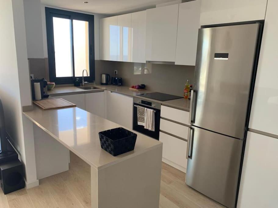 Prachtig Appartement Met Zeezicht In Estepona Costa Del Sol Bagian luar foto