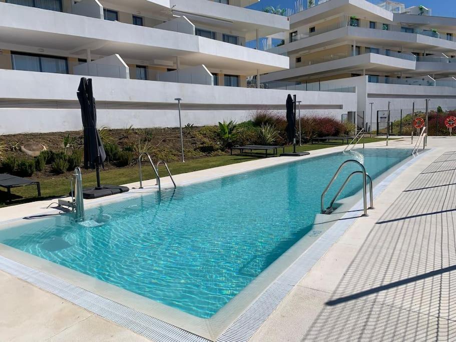 Prachtig Appartement Met Zeezicht In Estepona Costa Del Sol Bagian luar foto